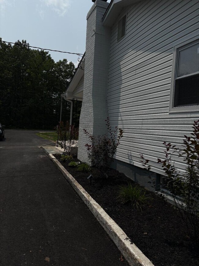 Photo - 23 Center Ave