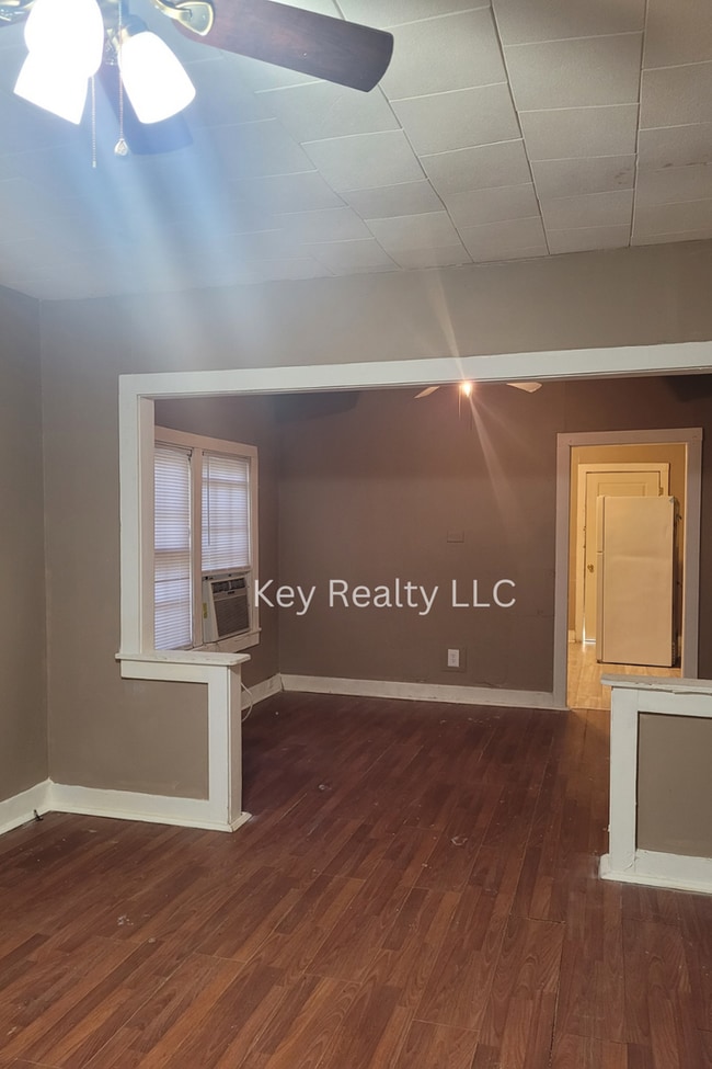 Photo - 103 Gordon St