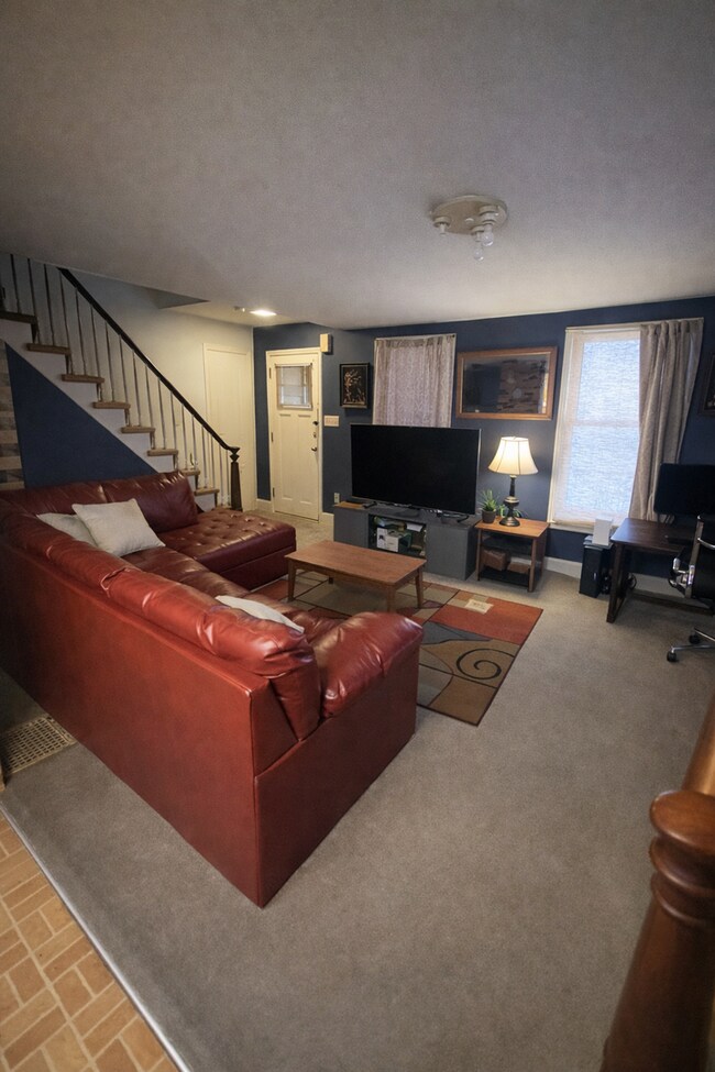 Photo - 215/217 N. Ashley St Unidad 215 N. Ashley St