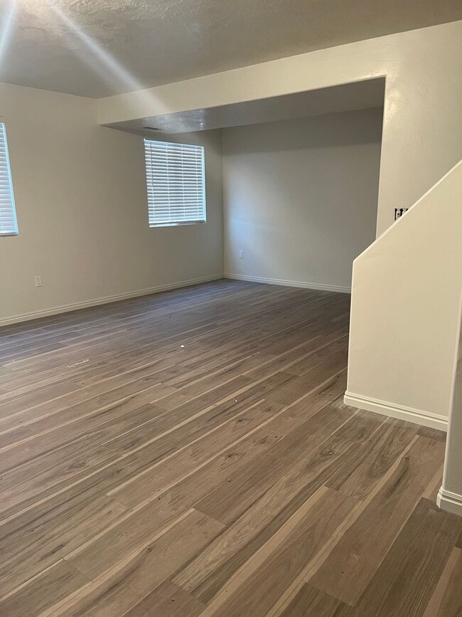 Photo - 3 Bed 2.5 Bath in Vernal!!