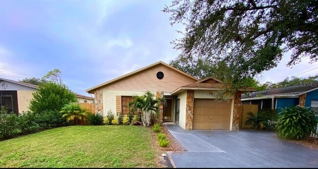 Building Photo - 1513 W Powhatan Ave Rental
