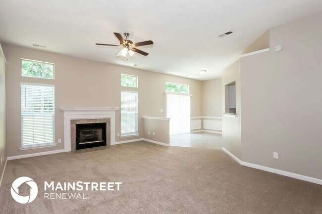 Photo - 7911 Vermilion Dr