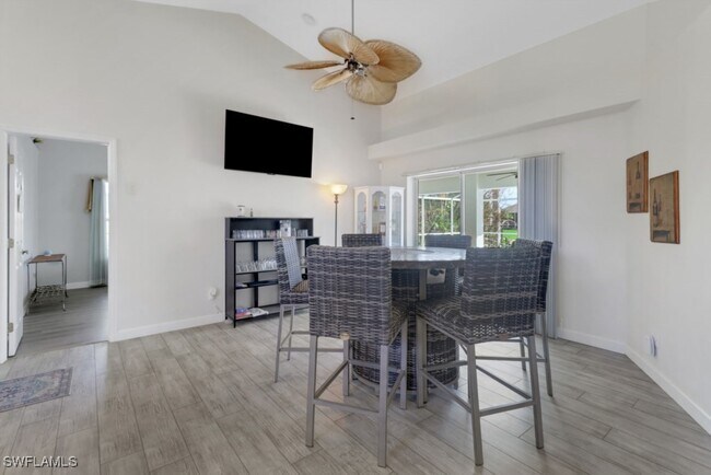 Photo - 138 SE 30th Terrace