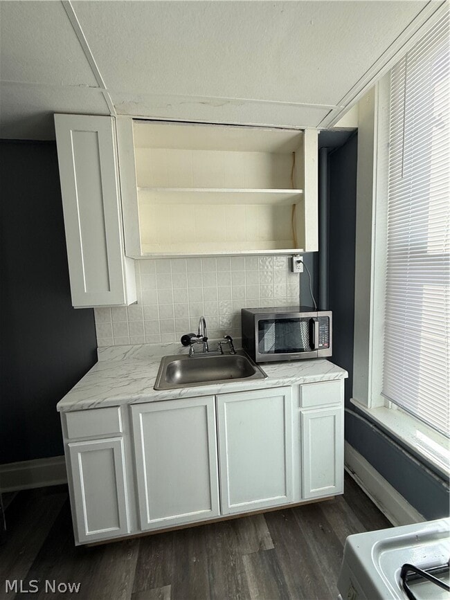 Photo - 320 Woodlawn Ave Unit 5