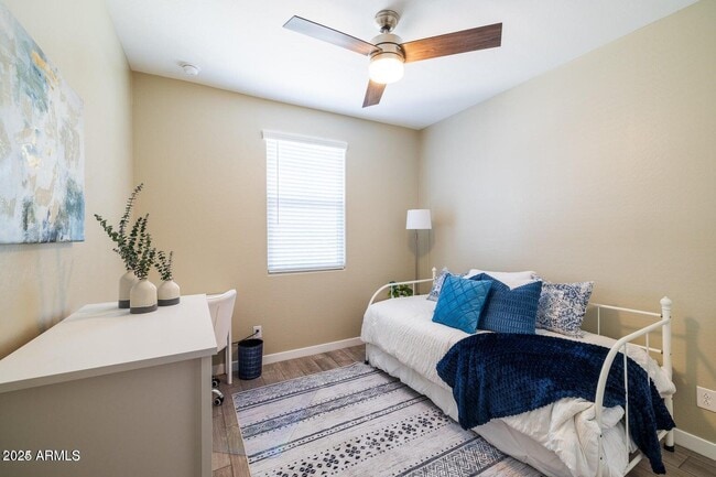 8924 W Solano Dr