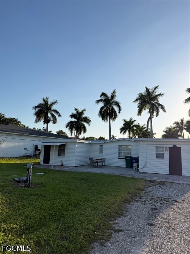 Building Photo - 14713 Kimberly Ln