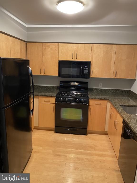 Photo - 1000 New Jersey Ave SE Unit 427