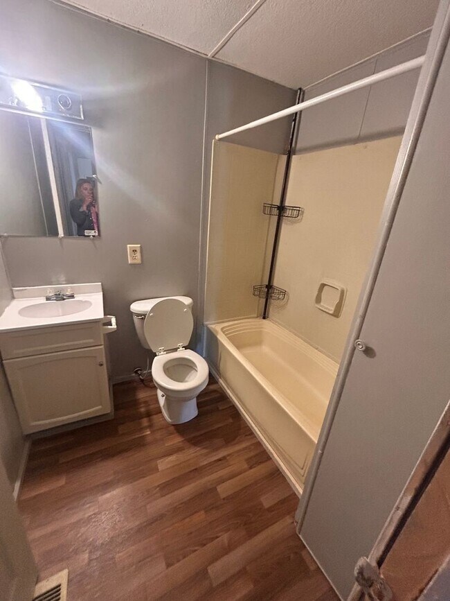 Photo - 2 bed 1 bath duplex apartment in Bunker Hill Mobile Home Community Unit Lot 4