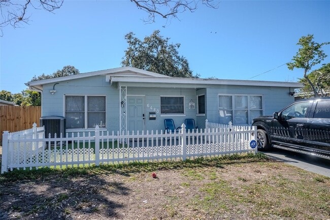 Photo - 6480 34th Terrace N