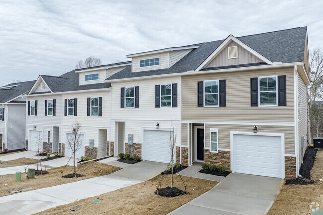 Building Photo - The Point at Chestnut Hill