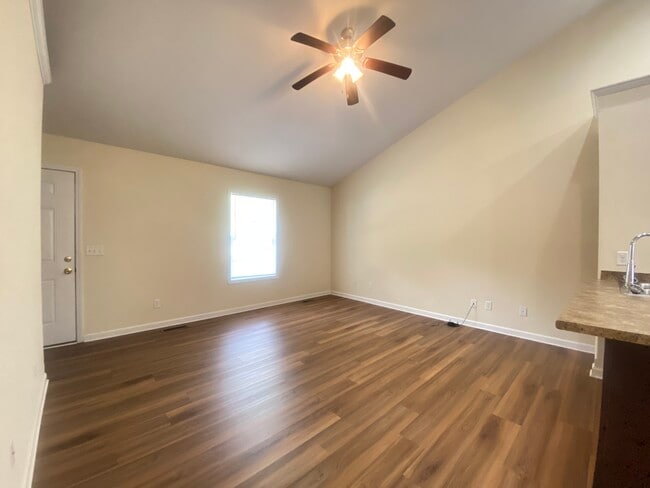 Photo - 200 E 14th St Unit A