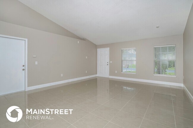 Photo - 1118 Chesterfield Ct