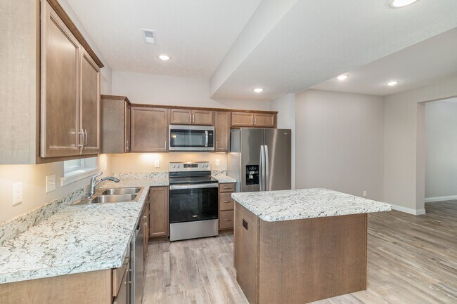 Photo - 5565 Limaburg Rd