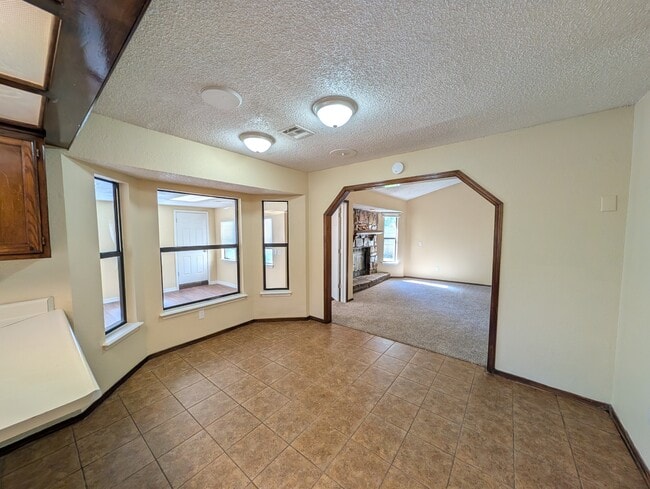 Photo - 1707 S 138th E Ave