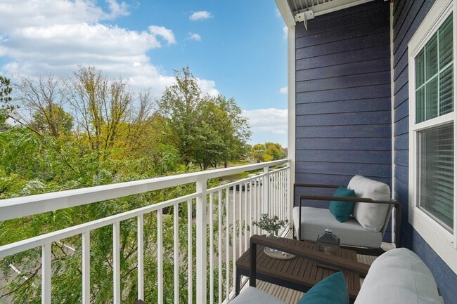 White Bear | 1 Bedroom - The Barnum