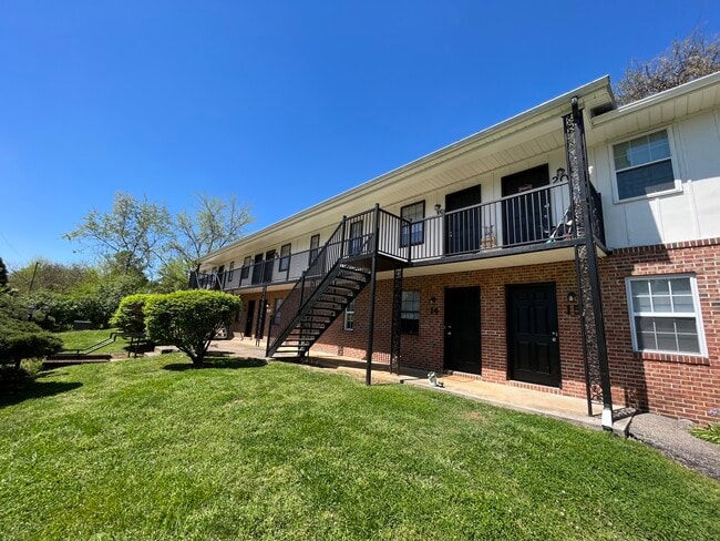 Rand Stockton Apartment Homes