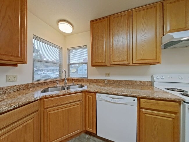 Photo - 3 Bedroom House ~ Northern Corvallis