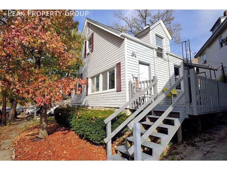 Photo - 2538 Vestry Ave