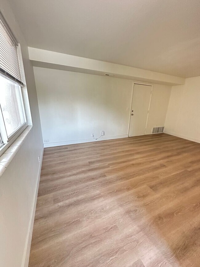 Photo - Beautiful Salt Lake Condo! Unidad 12