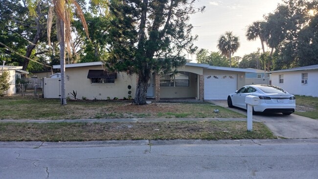 Street view - 2286 Sherwood Dr Unit 2286 Sherwood Drive