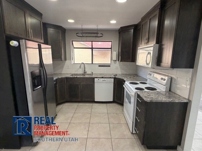 Photo - Garden South Condo with Views