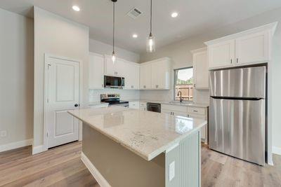 Photo - 721 N Jefferson St