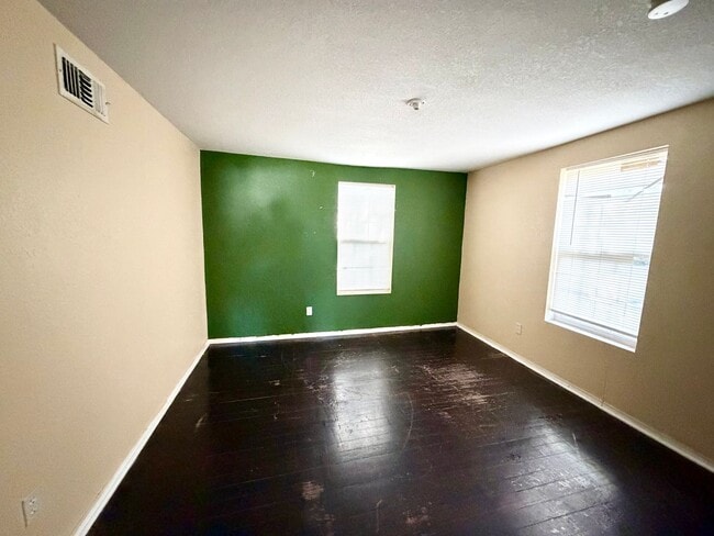 Photo - 613 Garland Ave