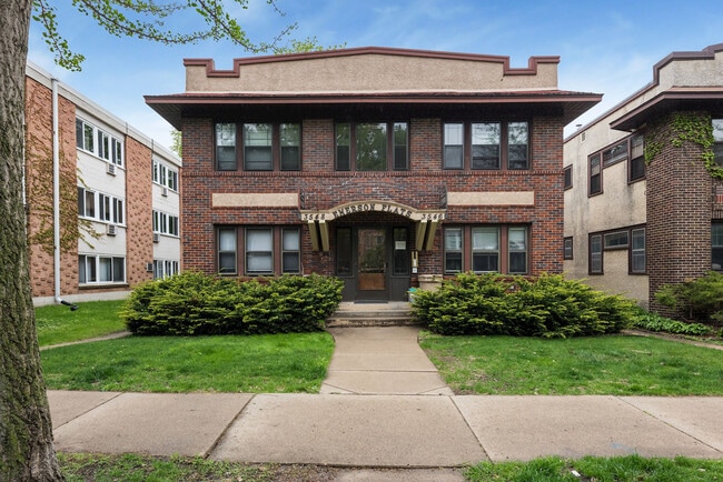 Photo - 3546 Emerson Ave S #5