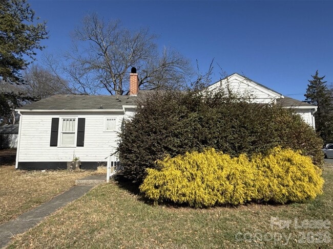 Building Photo - 1133 Princeton Ave