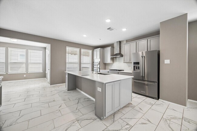 Photo - 8612 Cedardale Park Dr