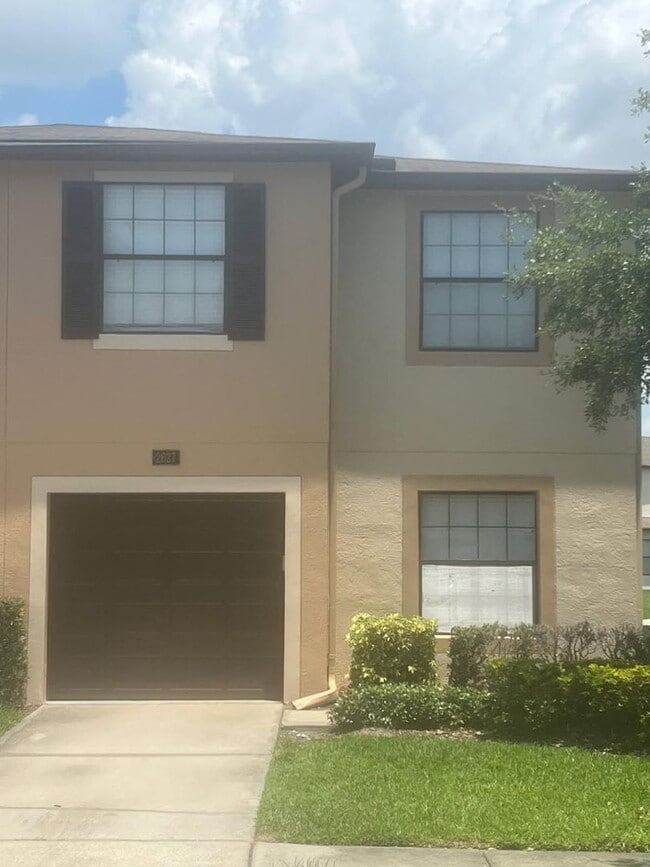 Building Photo - 3-bedroom, 2.5-bath Townhouse
