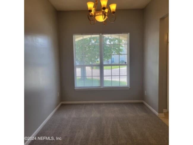 Photo - 4 bedroom 2 bath off Kernan