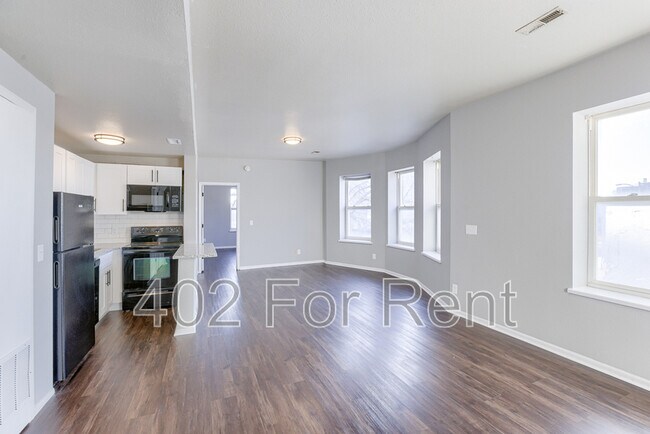 Photo - 210 S 24th St