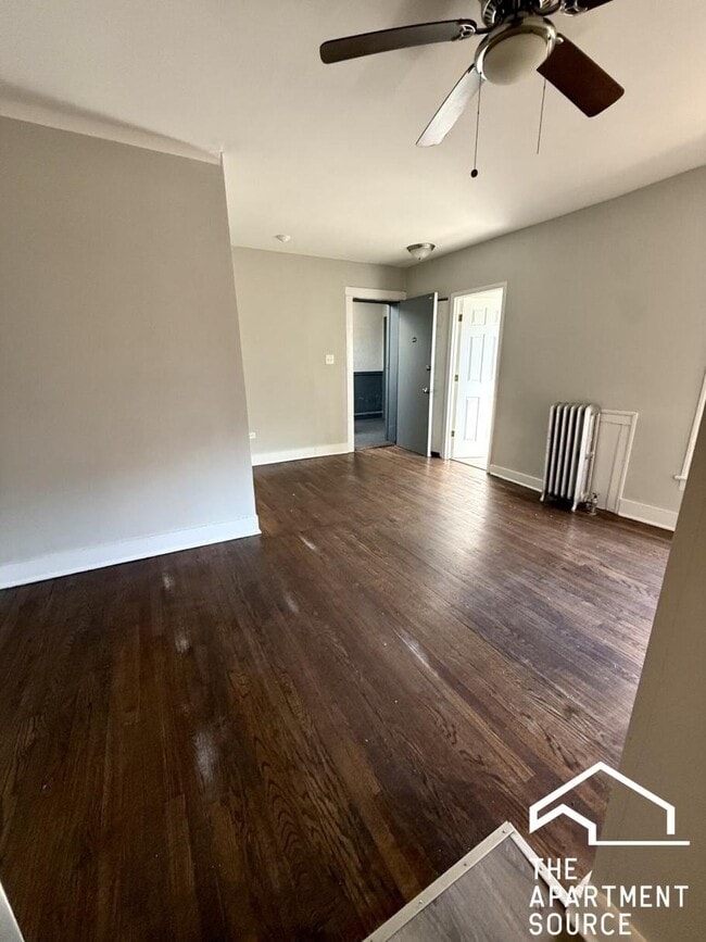 Photo - 6949 S Paxton Ave Unit 3C