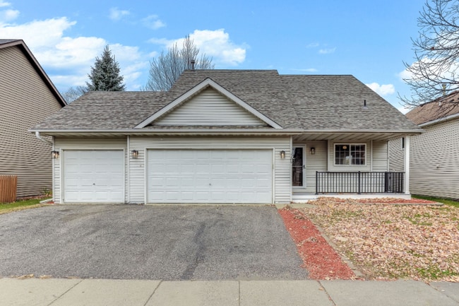 Photo - 1109 Larch St