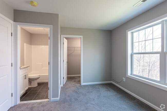 2BR, 2BA - Bedroom