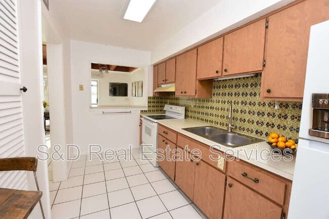 Photo - 2227 9th St SE