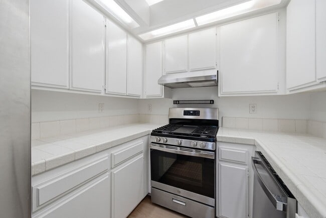 Photo - 17202 Corbina Ln Unit 1