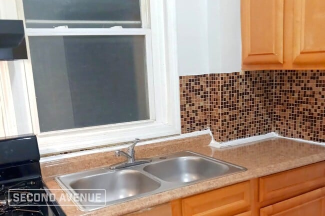 Photo - 8239 S Woodlawn Ave