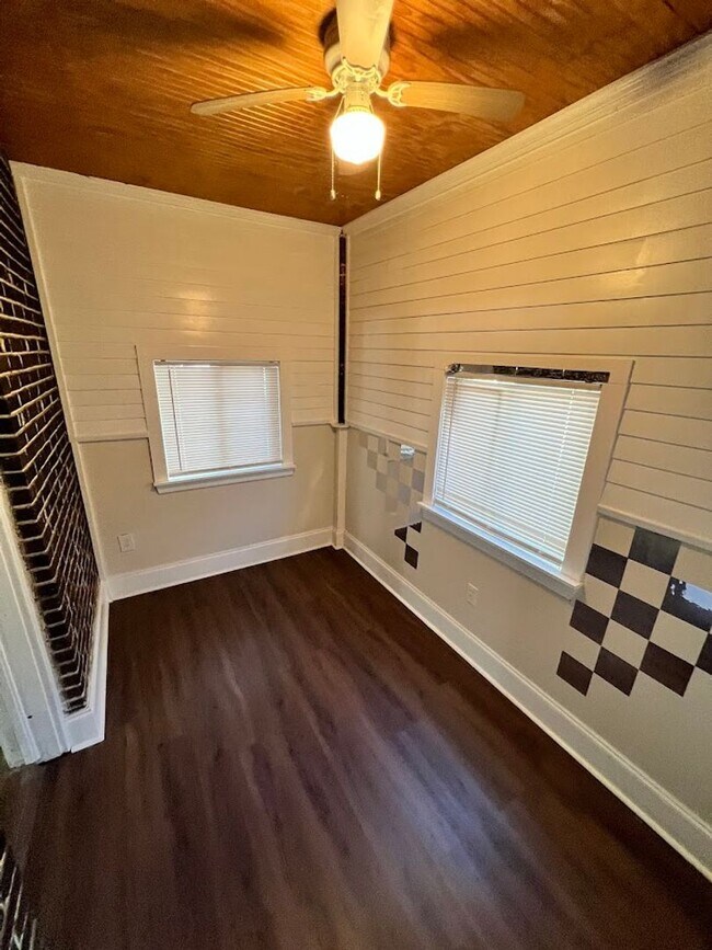 Photo - MOVE IN READY