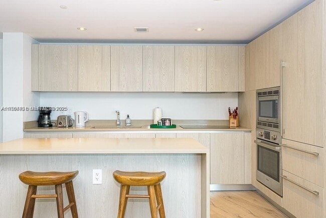 Photo - 4111 S Ocean Dr Unidad 3103