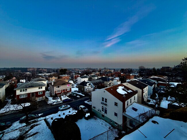 Photo - 55 Gunther Ave