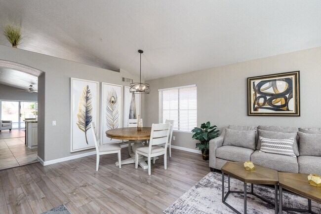 Photo - 7254 E Camino Del Monte Unidad ID1262045P