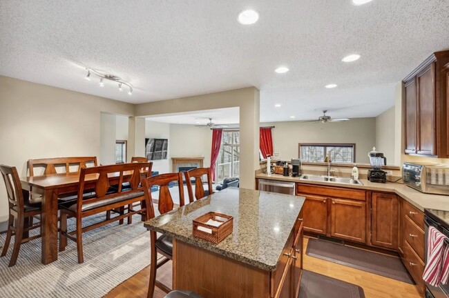 Photo - 5021 Dunkirk Pl N