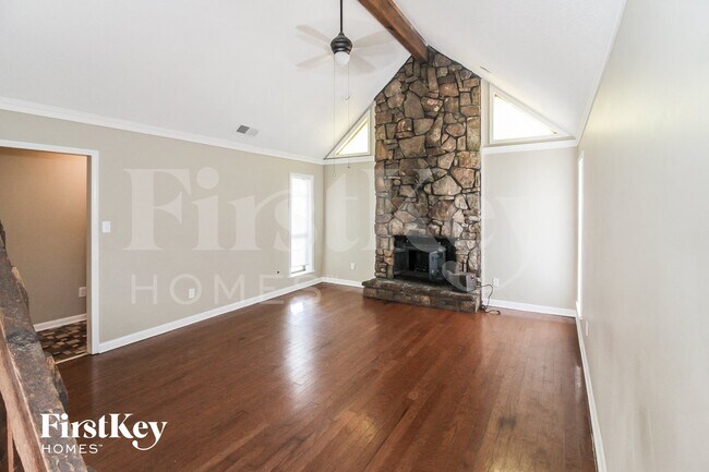 Photo - 5979 Rosewind Cir W