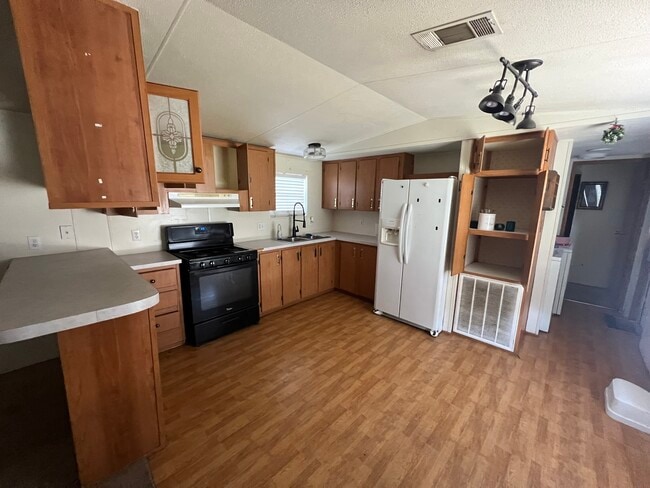 Building Photo - 2733 Sam Keen Rd