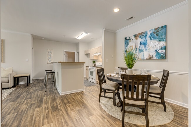 The Landon Apartments For Rent in Charlotte, NC