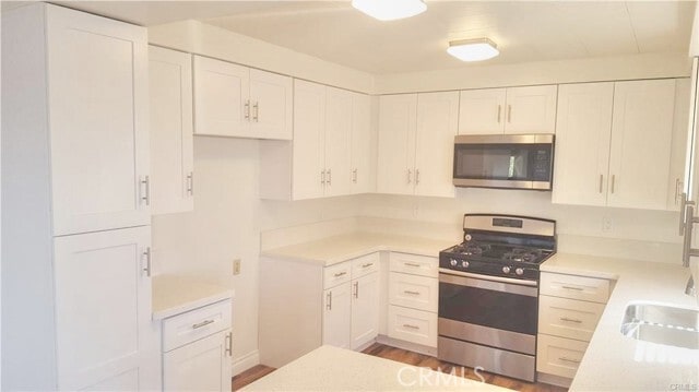 158 W Marquita