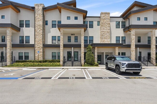 Photo - 10473 NW 82nd St Unit 11