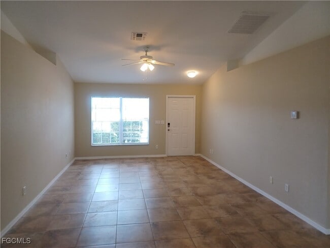 Photo - 1519 Nelson Rd N